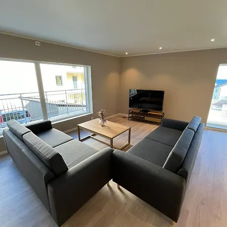 Nobelgarden Харстад